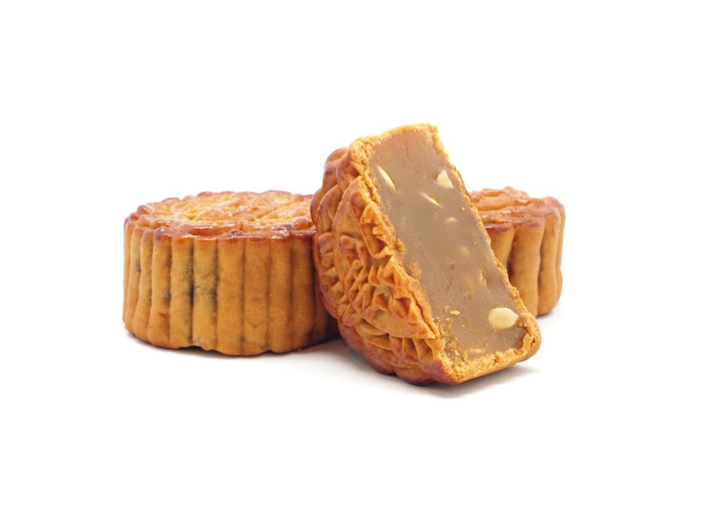 white lotus paste mooncake