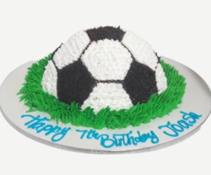 a 3d soccer ball cake