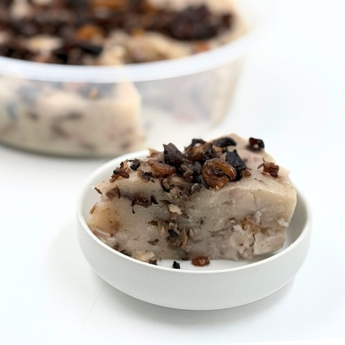 Traditional Steamed Yam Cake